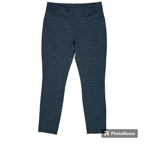 Women’s‎ DAHLIA Black/White Plaid Pattern Pull-On Dress Pants- SIZE Medium
